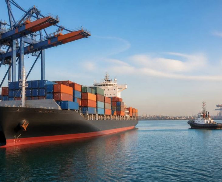Incoterm cfr : fonctionnement, responsabilités et coûts du transport maritime