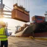 Cpt incoterms : comprendre les règles de livraison et les responsabilités du vendeur et de l’acheteur