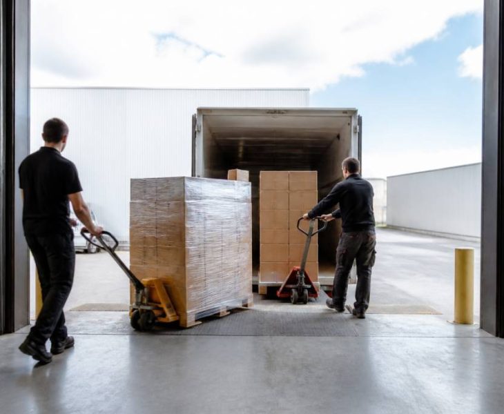 Cross dock def : définition et fonctionnement du cross-docking en logistique