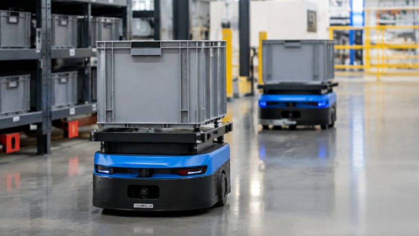 Milkrun : optimiser les flux logistiques grâce aux robots mobiles